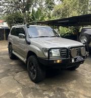 Toyota Land Cruiser 2000 Silver for sale