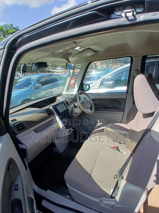 Daihatsu Tanto 660 FWD 2019 Black