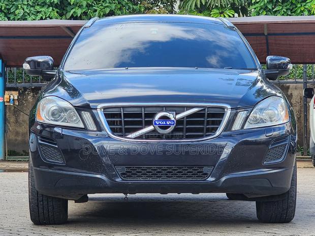 Volvo XC60 T6 AWD 2010 Black