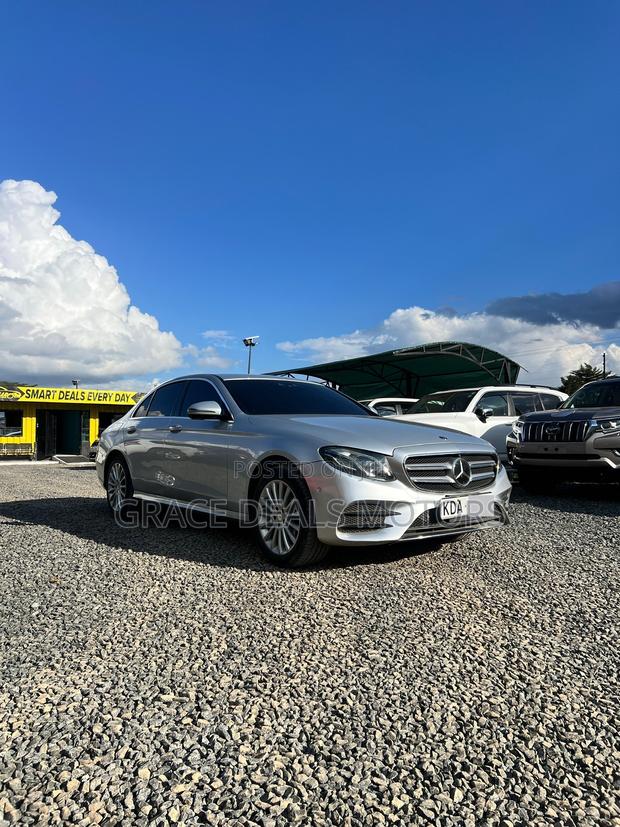 Mercedes-Benz E250 2019 Silver