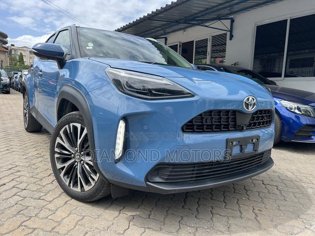 Toyota Yaris Cross 1.5 Hybrid AWD 2021 Blue