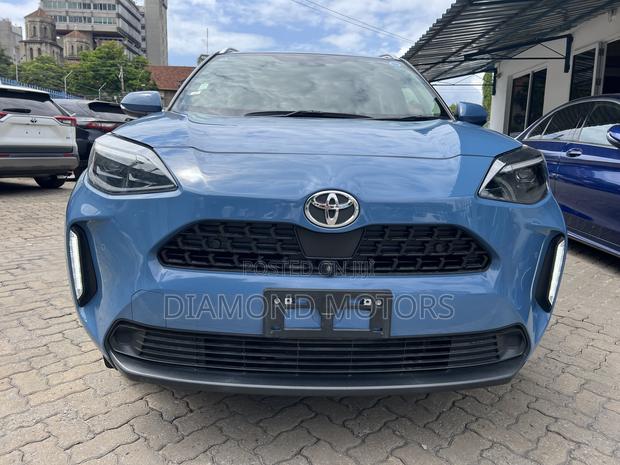 Toyota Yaris Cross 1.5 Hybrid AWD 2021 Blue