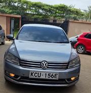 Volkswagen Passat S 2013 Blue for sale