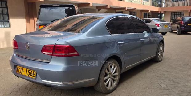 Volkswagen Passat S 2013 Blue