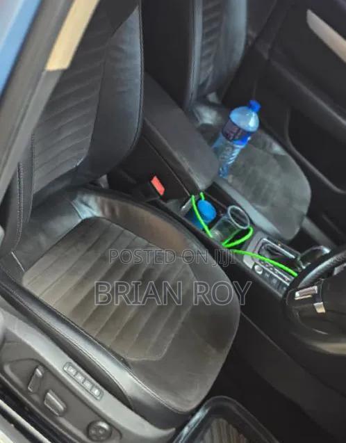 Volkswagen Passat S 2013 Blue