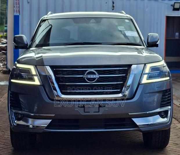Nissan Patrol 2022 Gray