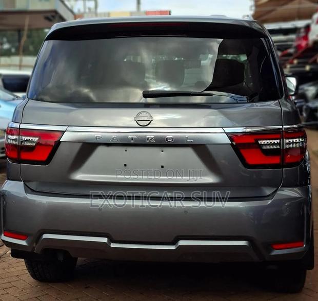 Nissan Patrol 2022 Gray