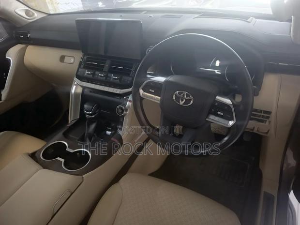 Toyota Land Cruiser Prado 2021 Brown