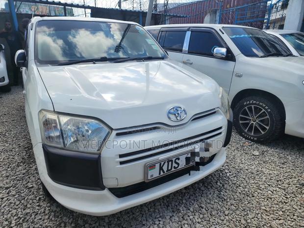 Toyota Succeed 2017 White