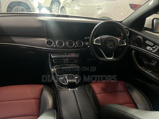 Mercedes-Benz E200 2018 Pearl
