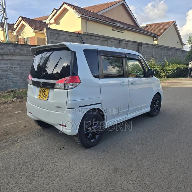 Suzuki Solio 2015 White