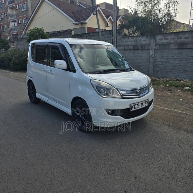 Suzuki Solio 2015 White