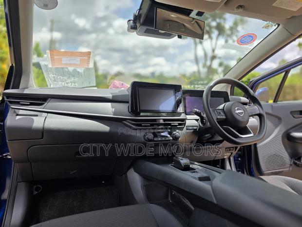 Nissan Note 1.2 Hybrid 2021 Blue