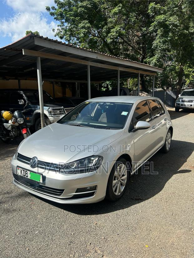 Volkswagen Golf 2015 Silver