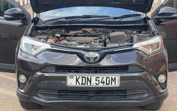 Toyota RAV4 2016 Green