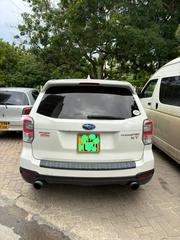 Subaru Forester 2.5i Limited AWD 2017 Pearl for sale