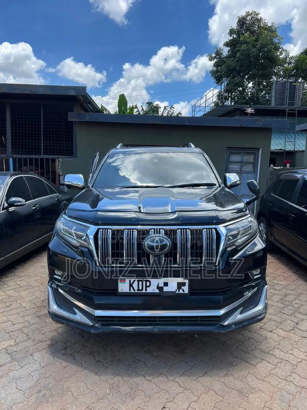 Toyota Land Cruiser Prado 2.8 2019 Black