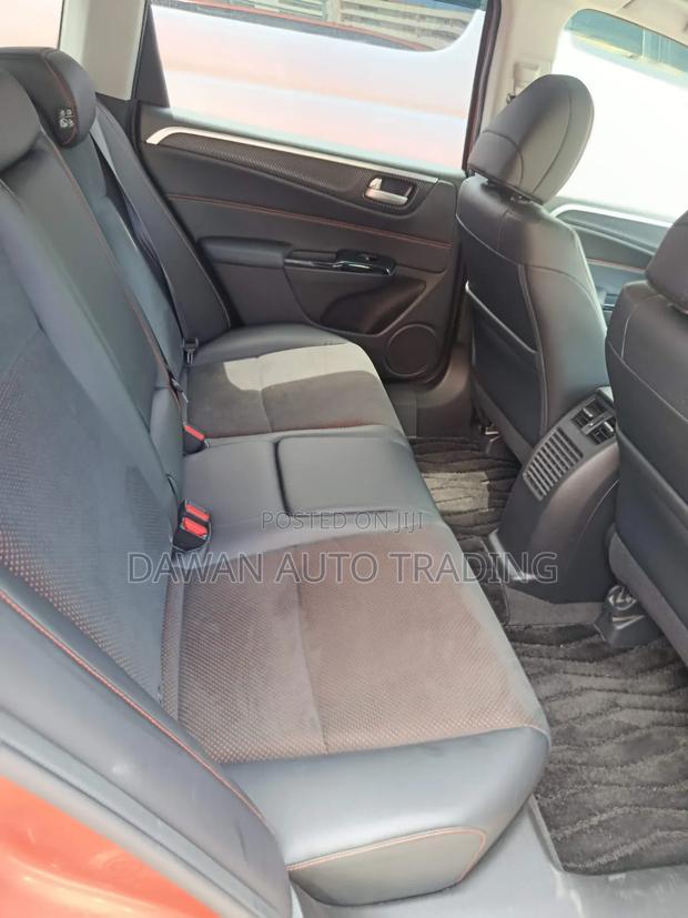 Honda Jade 2019 Orange