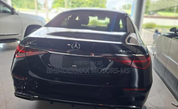 Mercedes-Benz S-Class 2022 Black