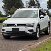 Volkswagen Tiguan 2018 Pearl for sale