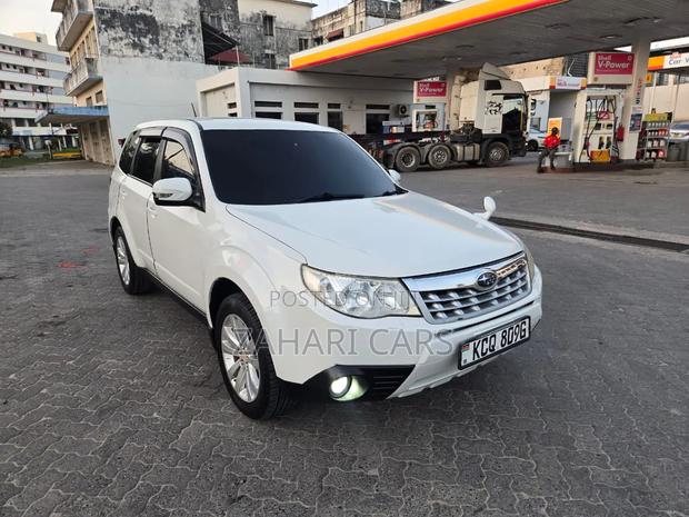Subaru Forester 2011 White