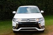Mitsubishi Outlander 2.0 PHEV AWD 2017 White for sale
