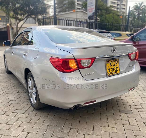 Toyota Mark X 2010 Silver