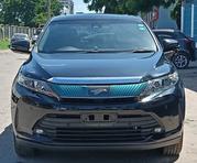 Toyota Harrier 2.0 2019 Black for sale