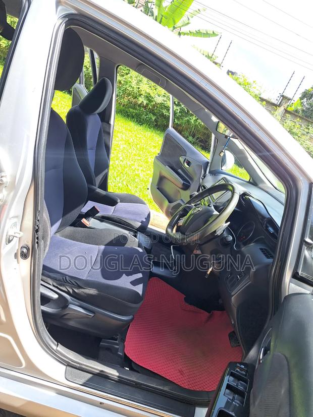 Toyota Wish 2015 Silver