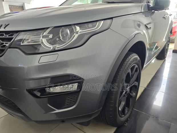 Land Rover Discovery Sport HSE 2019 Gray