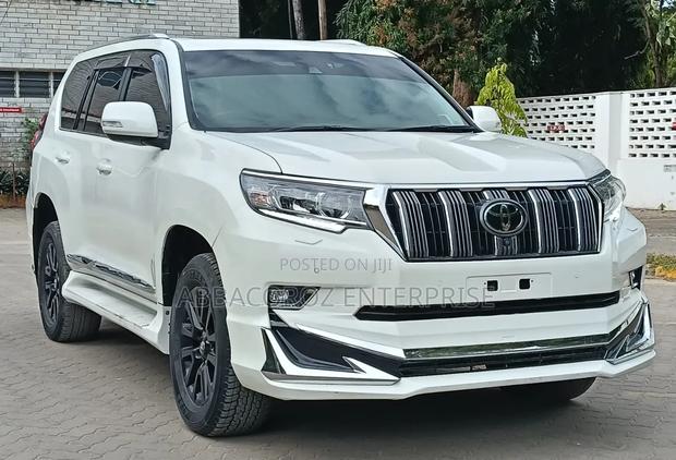 Toyota Land Cruiser Prado 4.0 Petrol TX 2018 White