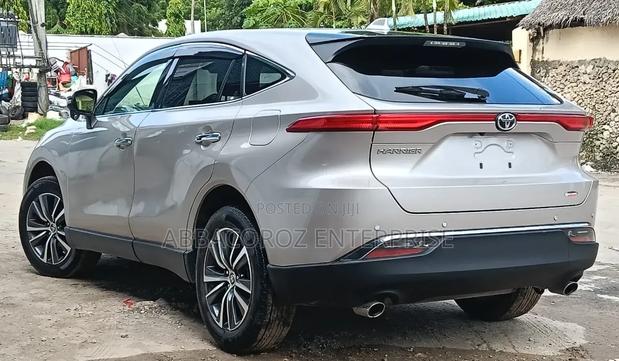 Toyota Harrier 2020 Silver