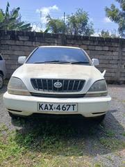 Toyota Harrier 2000 White for sale