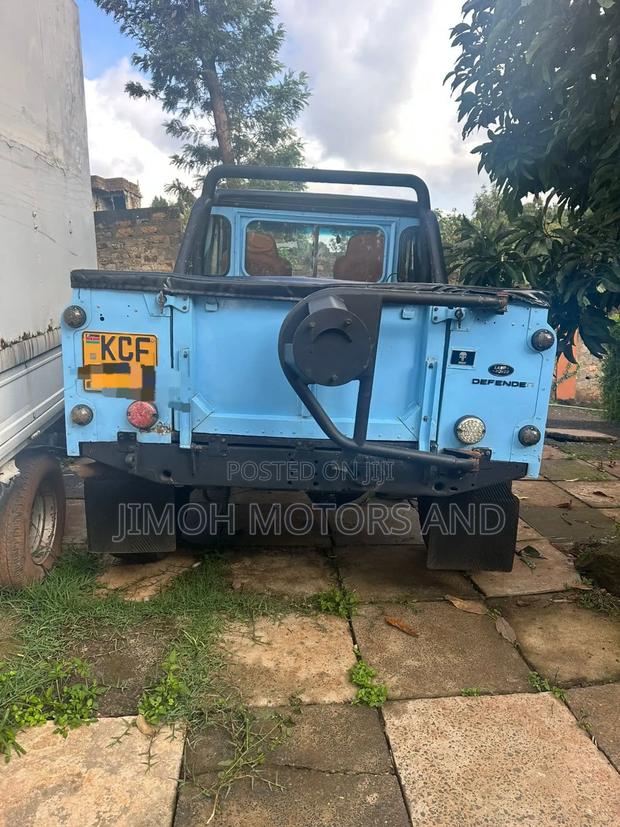 Land Rover Defender 2009 Blue