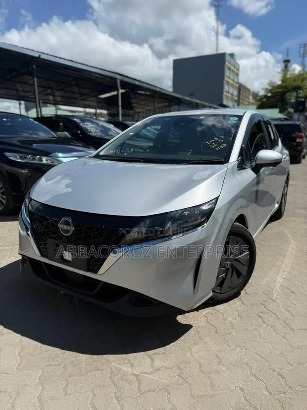 Nissan Note 1.2 Hybrid 2022 Silver