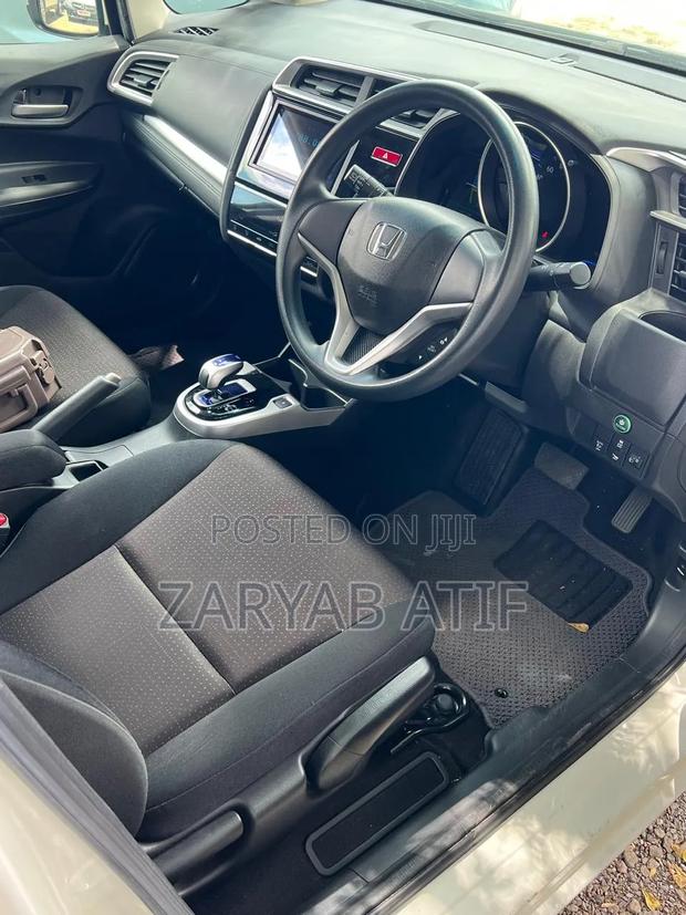 Honda Fit 2018 White