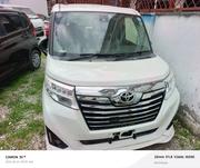 Toyota Roomy 2018 White for sale