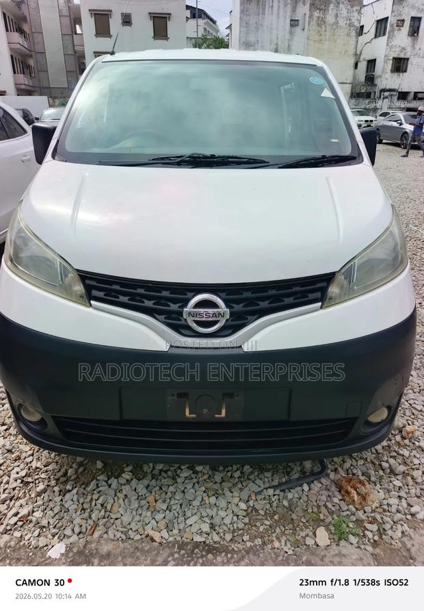 Nissan NV200 2014 White