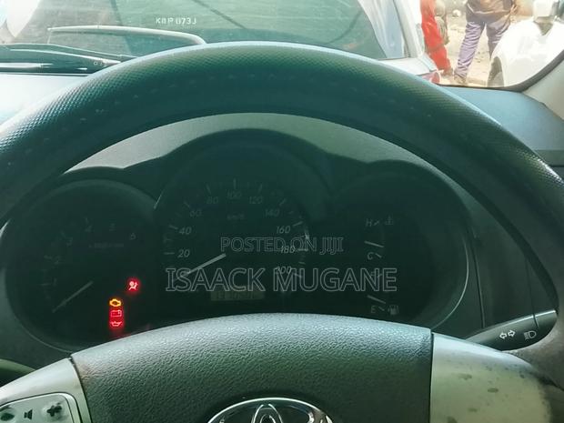 Toyota Hilux 2012 Silver