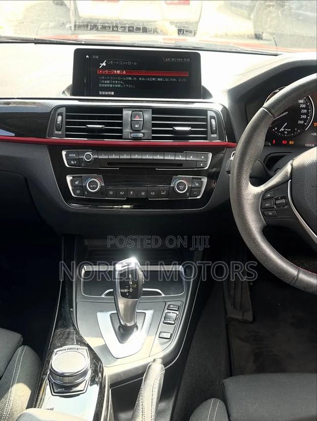 BMW 118d 2019 Red