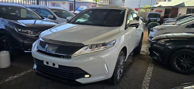 Toyota Harrier 2019 White