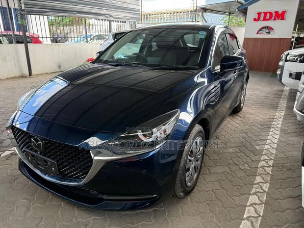 Mazda 2 2018 Blue
