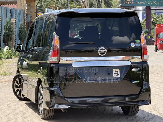 Nissan Serena 2018 Black