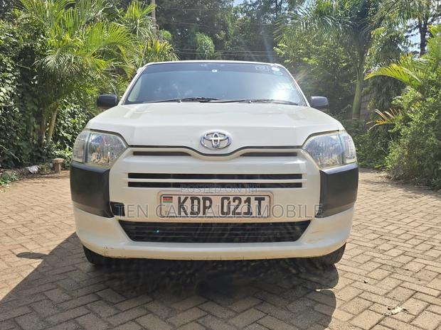 Toyota Succeed 2017 White