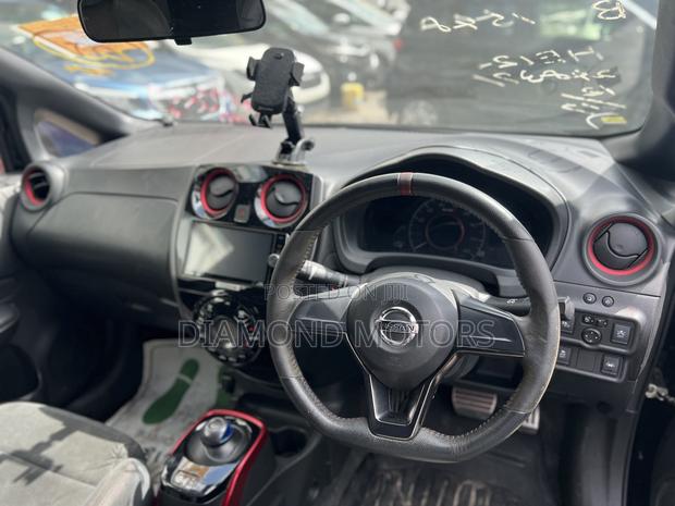 Nissan Note 2019 Black