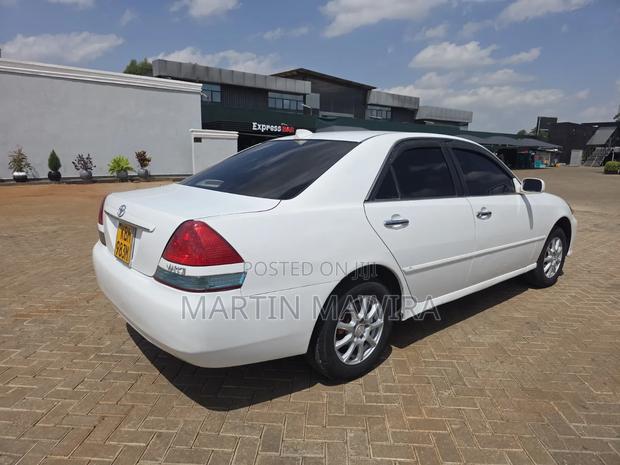 Toyota Mark II 2004 White