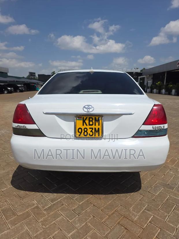Toyota Mark II 2004 White