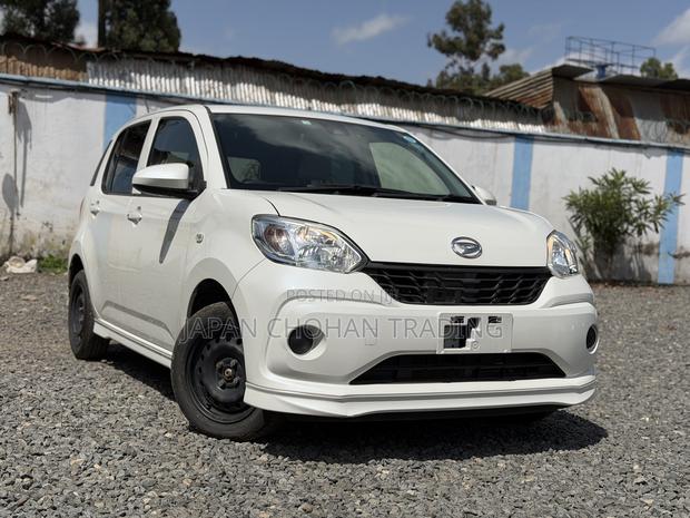 Daihatsu Boon 2018 White