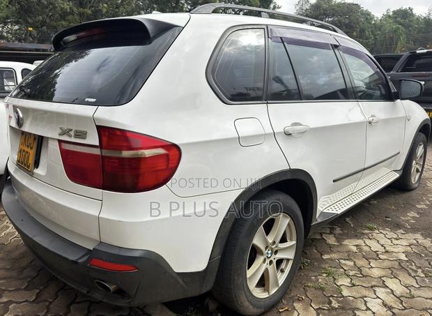 BMW X5 2009 White
