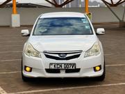 Subaru Legacy 2010 White for sale